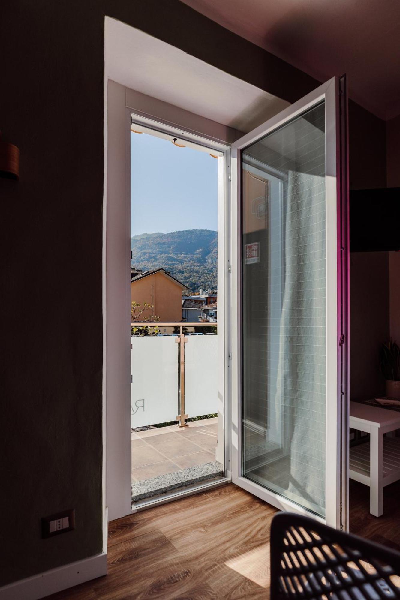 Appartamento Raggio Di Sole Domodossola Esterno foto